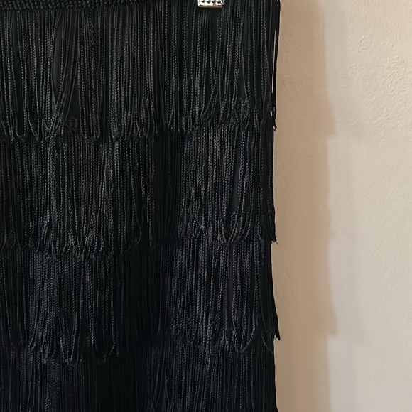 Express Tassel Skirt – Size 8, Black, Excellent Condition - Picture 2 of 4